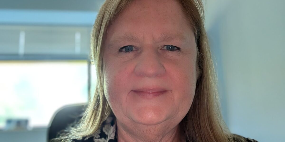 Teresa Nelson Headshot